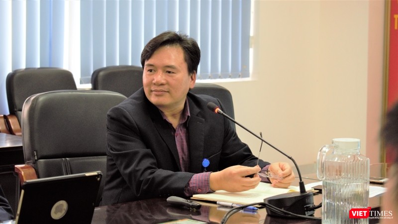 TS. Nguyễn Văn Thường – Giám đốc Bệnh viện Đa khoa Đức Giang (Hà Nội) chủ trì buổi họp báo. TS. Nguyễn Văn Thường – Giám đốc Bệnh viện Đa khoa Đức Giang (Hà Nội) chủ trì buổi họp báo.