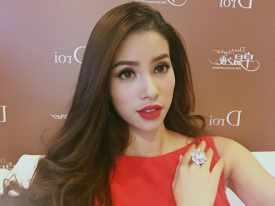 10 ảnh hot facebook nhà sao Việt 27/1 ảnh 8