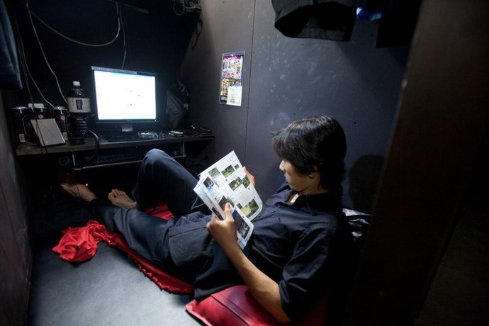 Trải nghiệm không khí quán net kiểu Nhật ngay tại VN