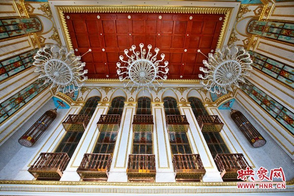 Choáng ngợp trước nội thất xa hoa của chốn ăn chơi khét tiếng Trung Quốc ảnh 3