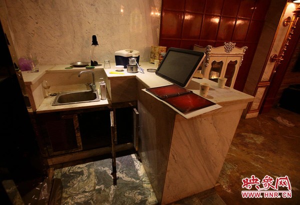 Choáng ngợp trước nội thất xa hoa của chốn ăn chơi khét tiếng Trung Quốc ảnh 9