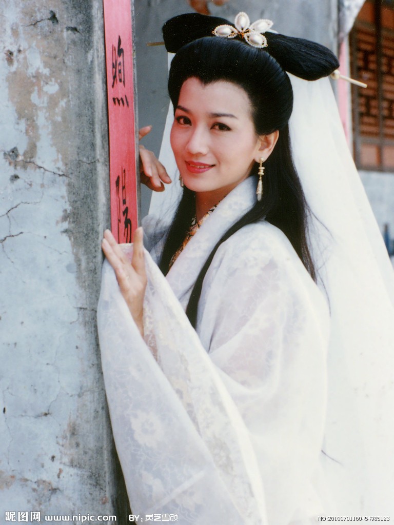 Những mỹ nhân Hoa ngữ như bước ra từ nguyên tác ảnh 28