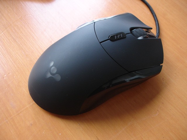 3 chuột chơi game cực lạ của cao thủ game bắn súng ảnh 2