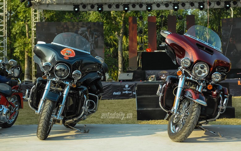 Choáng trước dàn mô-tô “khủng” tụ họp tại Hà Nội ảnh 4