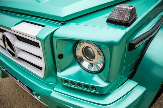 Siêu xe “chào thua” trước sức nóng của người đẹp ảnh 14 Siêu xe “chào thua” trước sức nóng của người đẹp ảnh 14