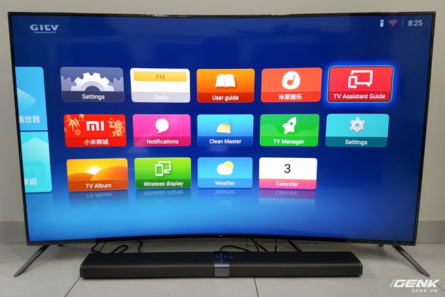 “Đập hộp” tivi màn hình cong mỏng hơn iPhone 6s của Xiaomi ảnh 2