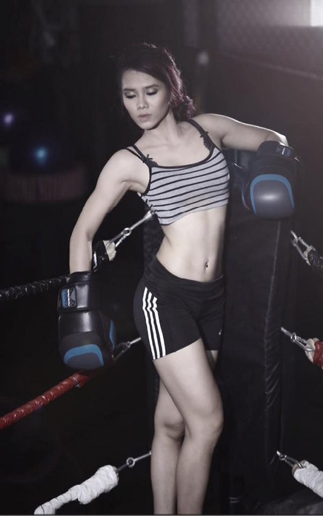 6 mỹ nhân Việt đốt mắt tại phòng gym ảnh 19