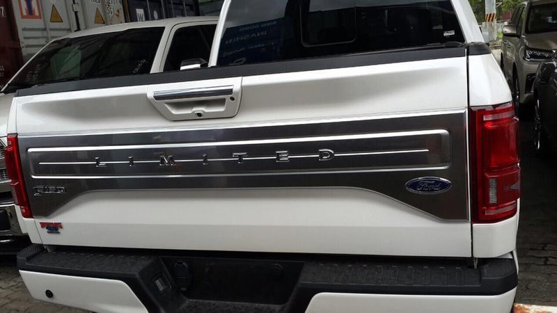 Xe bán tải hạng sang Ford F-150 Limited 2016 giá 1,4 tỷ đồng ảnh 5 Xe bán tải hạng sang Ford F-150 Limited 2016 giá 1,4 tỷ đồng ảnh 5