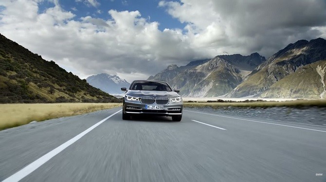 Điểm danh 9 mẫu sedan có công nghệ tiên tiến nhất 2017 ảnh 27