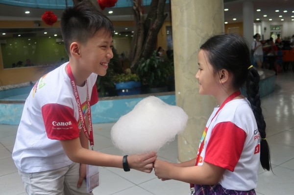 10 bức ảnh xuất thần của các “tay máy nhí” trong cuộc đua sáng tác nhanh ảnh 8