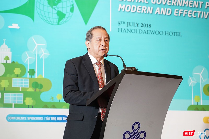 ông Phan Ngọc Thọ, Chủ tịch UBND tỉnh Thừa Thiên Huế, đơn vị đi đầu trên cả nước trong việc triển khai ứng dụng Chính phủ Điện tử (ảnh: Ngô Minh)