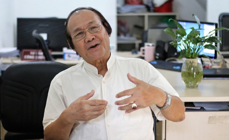 "Trên tinh thần khách quan, cầu thị, thiện chí, các cơ quan chức năng của Việt Nam, Bộ Ngoại giao và các cơ quan liên quan nên có trao đổi về mặt chuyên môn nghiệp vụ, cung cấp thông tin chuẩn xác để họ sửa đổi" - Tiến sỹ Trần Công Trực "Trên tinh thần khách quan, cầu thị, thiện chí, các cơ quan chức năng của Việt Nam, Bộ Ngoại giao và các cơ quan liên quan nên có trao đổi về mặt chuyên môn nghiệp vụ, cung cấp thông tin chuẩn xác để họ sửa đổi" - Tiến sỹ Trần Công Trực