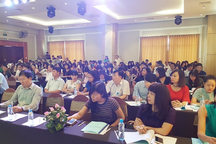 Các đại biểu dự Hội nghị