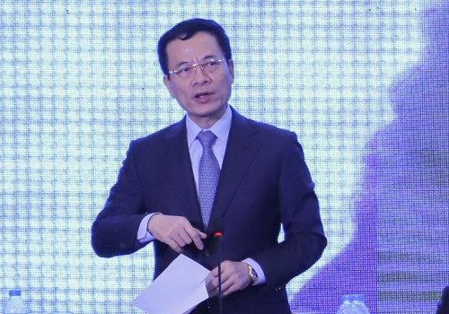 Bộ trưởng Nguyễn Mạnh Hùng cho rằng cần đánh giá được xu thế thông tin theo từng báo, từng diễn đàn, từng phóng viên, từng Facebooker.