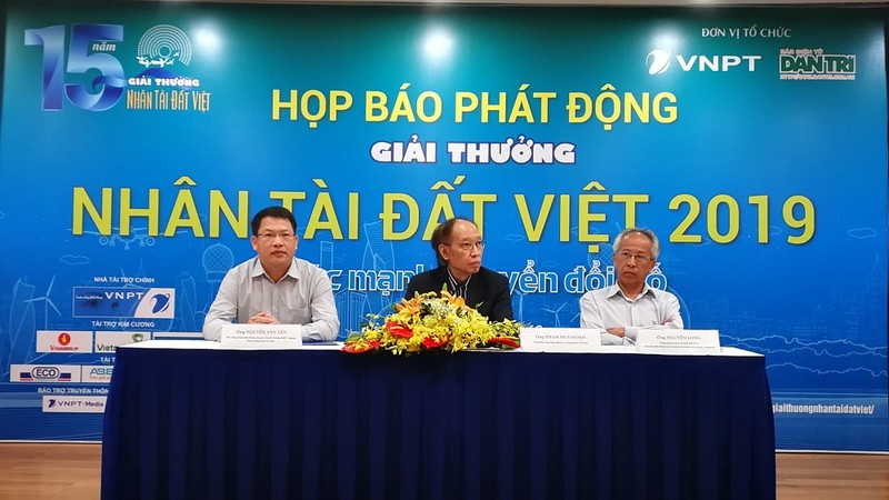 Giải thưởng Nhân tài đất Việt 2019 vừa khởi động sáng nay.