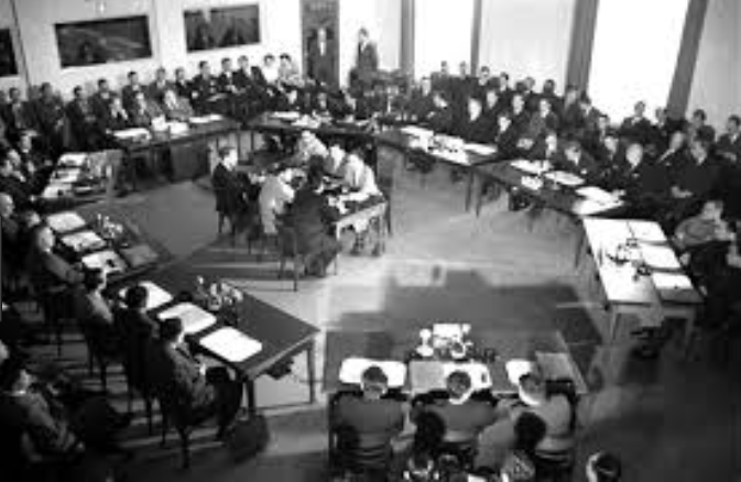 Buổi khai mạc hội nghị Geneva về về khôi phục hòa bình ở Đông Dương.