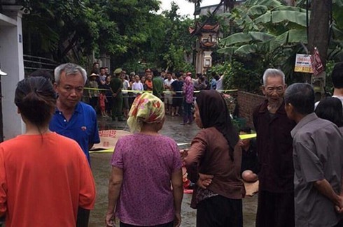 Khởi tố, bắt tạm giam Nguyễn Văn Đông trong vụ truy sát gia đình em trai, khiến 4 người tử vong ảnh 1 Hé lộ nguyên nhân vụ anh truy sát cả gia đình em trai, khiến 4 người tử vong trong đó có bé gái 1 tuổi