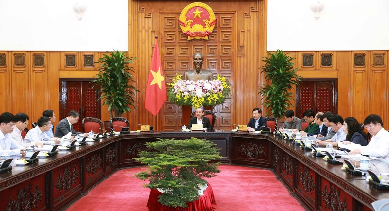 Reuters công bố danh tính 39 nạn nhân người Việt thiệt mạng trong container tại Anh ảnh 1 2 Phó Thủ tướng chủ trì họp về phương án đưa 39 người Việt tử vong trong container về nước