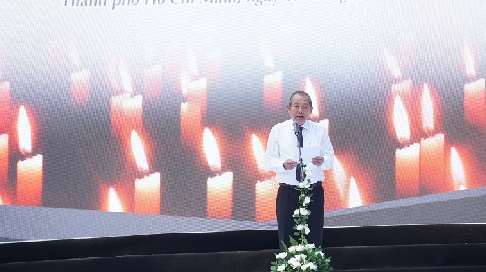 Phó Thủ tướng Thường trực Chính phủ Trương Hòa Bình tại lễ tưởng niệm nạn nhân tử vong do tai nạn giao thông