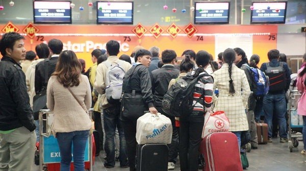 Sân bay Nội Bài khuyến nghị hành khách đến sớm và check-in online