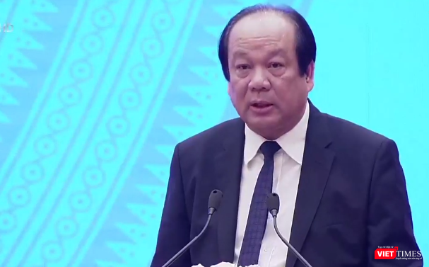 Bộ trưởng, Chủ nhiệm Văn phòng Chính phủ Mai Tiến Dũng phát biểu tại hội nghị. Bộ trưởng, Chủ nhiệm Văn phòng Chính phủ Mai Tiến Dũng phát biểu tại hội nghị.