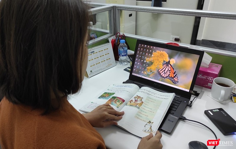 Nhiều phụ huynh bày tỏ lo lắng khi con em mình trở thành chuột bạch cho những cuốn SGK nhiều sạn.