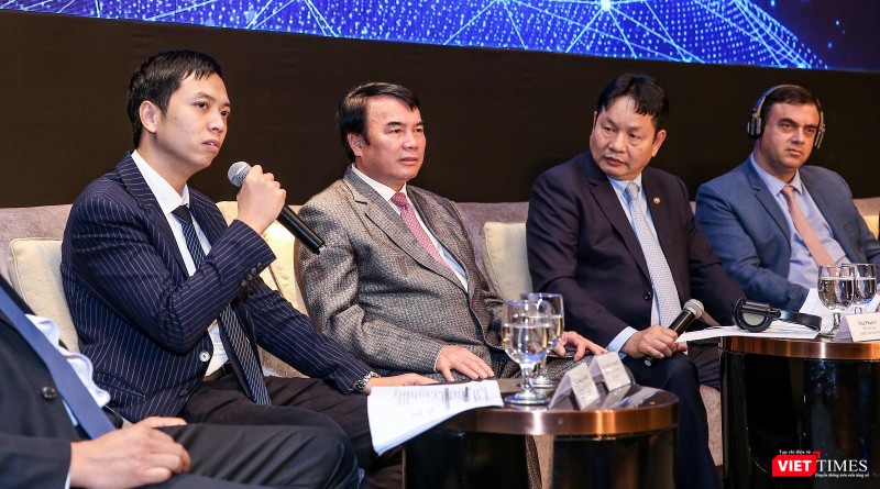 Ông Nguyễn Trường Hiệp: "Chuyển đổi số nông nghiệp là một việc lớn, nên không làm một mình. Chỉ có sự chung tay của nhà nước, doanh nghiệp thì mới có thể làm đúng, làm nhanh". Ông Nguyễn Trường Hiệp: "Chuyển đổi số nông nghiệp là một việc lớn, nên không làm một mình. Chỉ có sự chung tay của nhà nước, doanh nghiệp thì mới có thể làm đúng, làm nhanh".