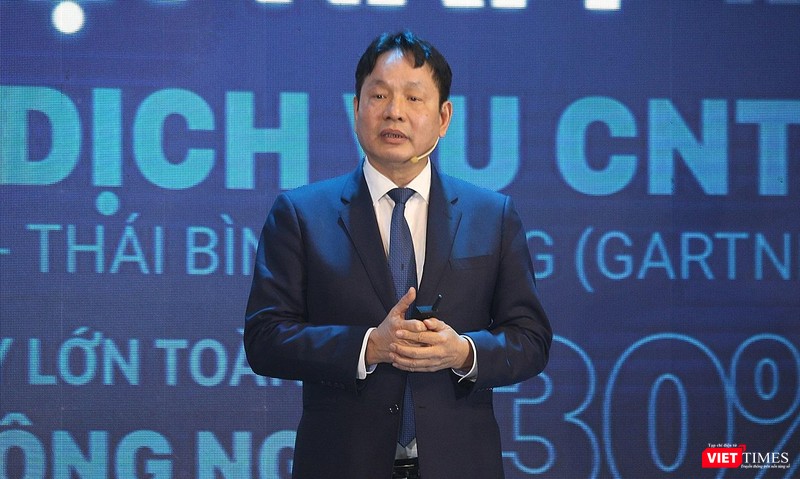 Ông Truơng Gia Bình chia sẻ tại Diễn đàn. (ảnh: Đăng Khoa)