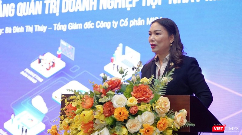 Bà Đinh Thị Thuý khẳng định MISA AMIS ứng dụng những công nghệ mới 4.0 mới nhất như Cloud, AI, Big Data, Blockchain,…, mang đến trải nghiệm mới về làm việc và điều hành thông minh.