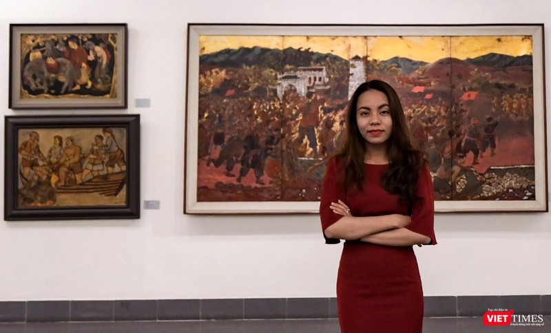 Chị Cai Thái Hoàng Uyên cùng đội dự án dành gần 3 năm lăn lộn tại Bảo tàng Mỹ thuật Việt Nam để xây dựng sản phẩm tâm huyết iMuseum VFA.