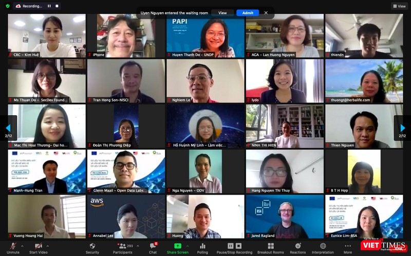 Tọa đàm “Dòng dữ liệu xuyên biên giới và vấn đề bảo vệ dữ liệu cá nhân” tổ chức trực tuyến sáng 27/8.