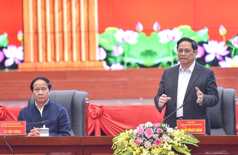 Thủ tướng Phạm Minh Chính và đoàn công tác của Chính phủ làm việc với cán bộ chủ chốt TP. Hải Phòng về tình hình phát triển kinh tế - xã hội.