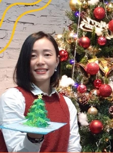 Doanh nhân Phùng Minh Thuỷ. Doanh nhân Phùng Minh Thuỷ.