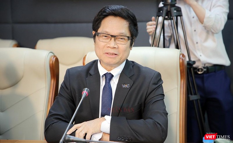 Ông Vũ Tiến Lộc cho rằng khái niệm kinh tế số phải được hiểu theo nghĩa rộng nhất, kinh tế số đòi hỏi sự thay đổi căn bản mô hình kinh doanh của doanh nghiệp.