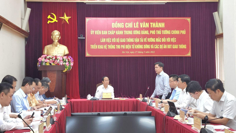 Toàn cảnh cuộc làm việc của Phó Thủ tướng Lê Văn Thành.