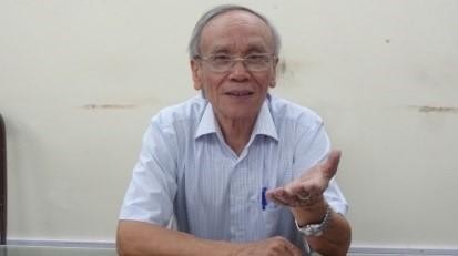 PGS. TS Trần Kiều trong một cuộc trao đổi chuyên môn.