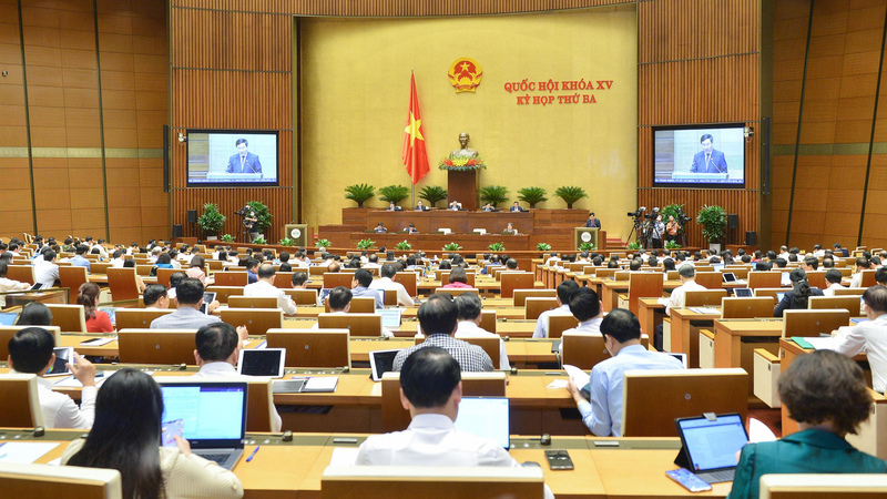 Toàn cảnh phiên trả lời chất vấn của Phó Thủ tướng Thường trực Phạm Bình Minh - vừa diễn ra chiều 9/6.