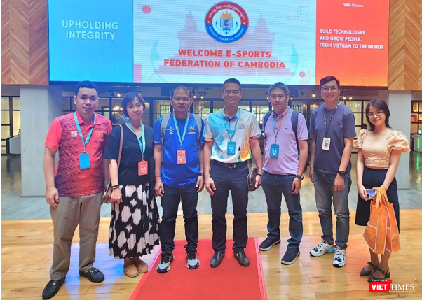 VNG và VTC Online cam kết cùng với VIRESA hỗ trợ tổ chức bộ môn PUBG Mobile, Liên minh huyền thoại: Tốc chiến và Đột kích tại SEA Games 32 để tiếp tục có ngày hội thể thao điện tử như tại SEA Game 31. Ảnh: VIRESA cung cấp.