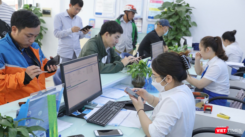 Dữ liệu trên các nền tảng số sinh ra ngày càng nhiều, nên việc bảo vệ an toàn dữ liệu, an toàn thông tin cá nhân cần được đặt lên hàng đầu. Ảnh minh hoạ.