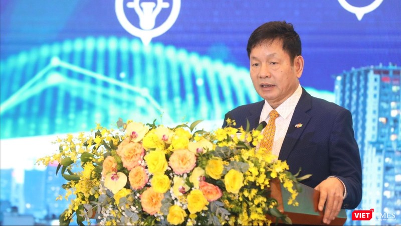 vt_truong gia binh.jpg