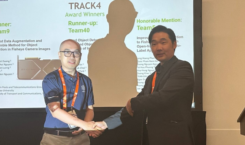 Duong Viet Hung 3.png