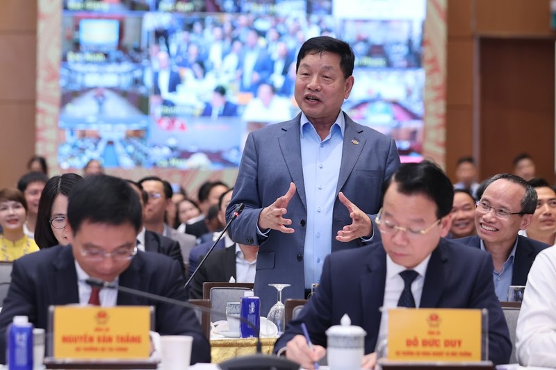 31. Truong Gia binh.jpg