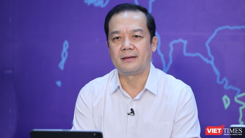 Thứ trưởng Phạm Đức Long nhấn mạnh yêu cầu hệ thống phải có khả năng tái sử dụng dữ liệu, tránh tình trạng cập nhật nhiều lần. Ảnh: T.G 