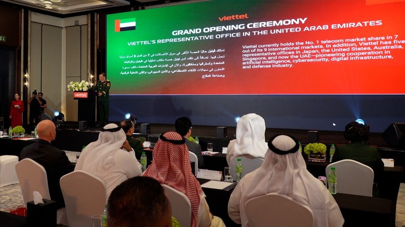 THƯỢNG TƯỚNG PHÁT BIỂU 3.jpg