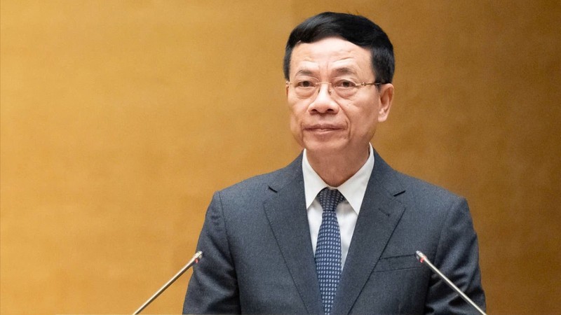 Bộ trưởng Bộ Khoa học và Công nghệ Nguyễn Mạnh Hùng báo cáo tại Quốc hội sáng 21/11.