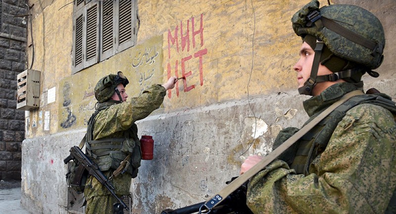 Binh sĩ Nga làm nhiệm vụ ở  Syria