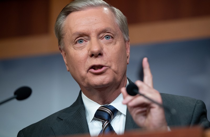 Thượng nghị sĩ Lindsey Graham từng chỉ trích kịch liệt quyết định rút quân của ông Trump (Ảnh: Getty)