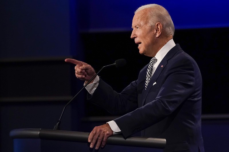 Biden cho rằng ông Trump đã nói dối người dân Mỹ về mức độ nguy hiểm của COVID-19 (Ảnh: CNN) Biden cho rằng ông Trump đã nói dối người dân Mỹ về mức độ nguy hiểm của COVID-19 (Ảnh: CNN)