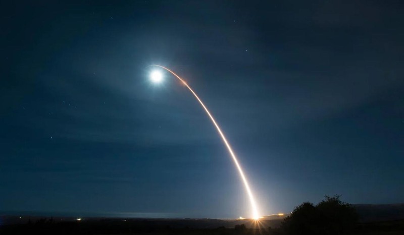 New START kiềm chế số lượng đầu đạn được triển khai của Nga, Mỹ nhưng Trung Quốc lại không phải một bên tham gia (Ảnh: AFP)