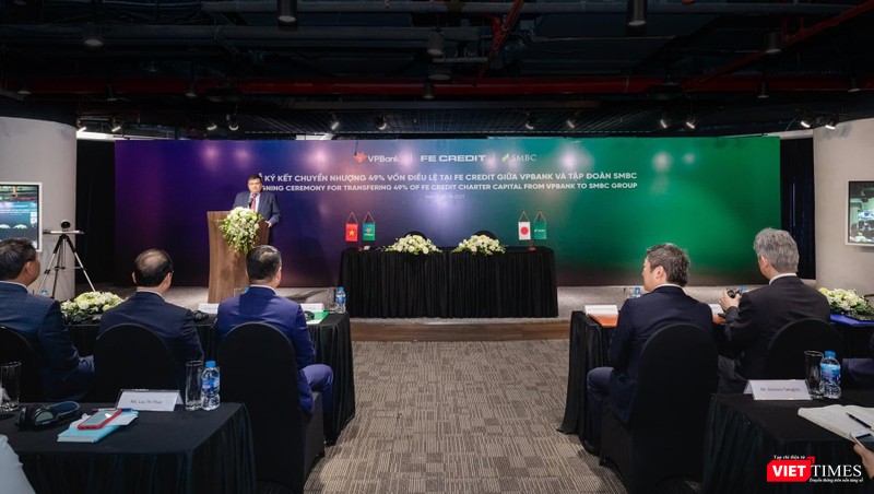 "Deal" tỉ đô của FE Credit sẽ tạo hiệu ứng mạnh cho toàn thị trường.